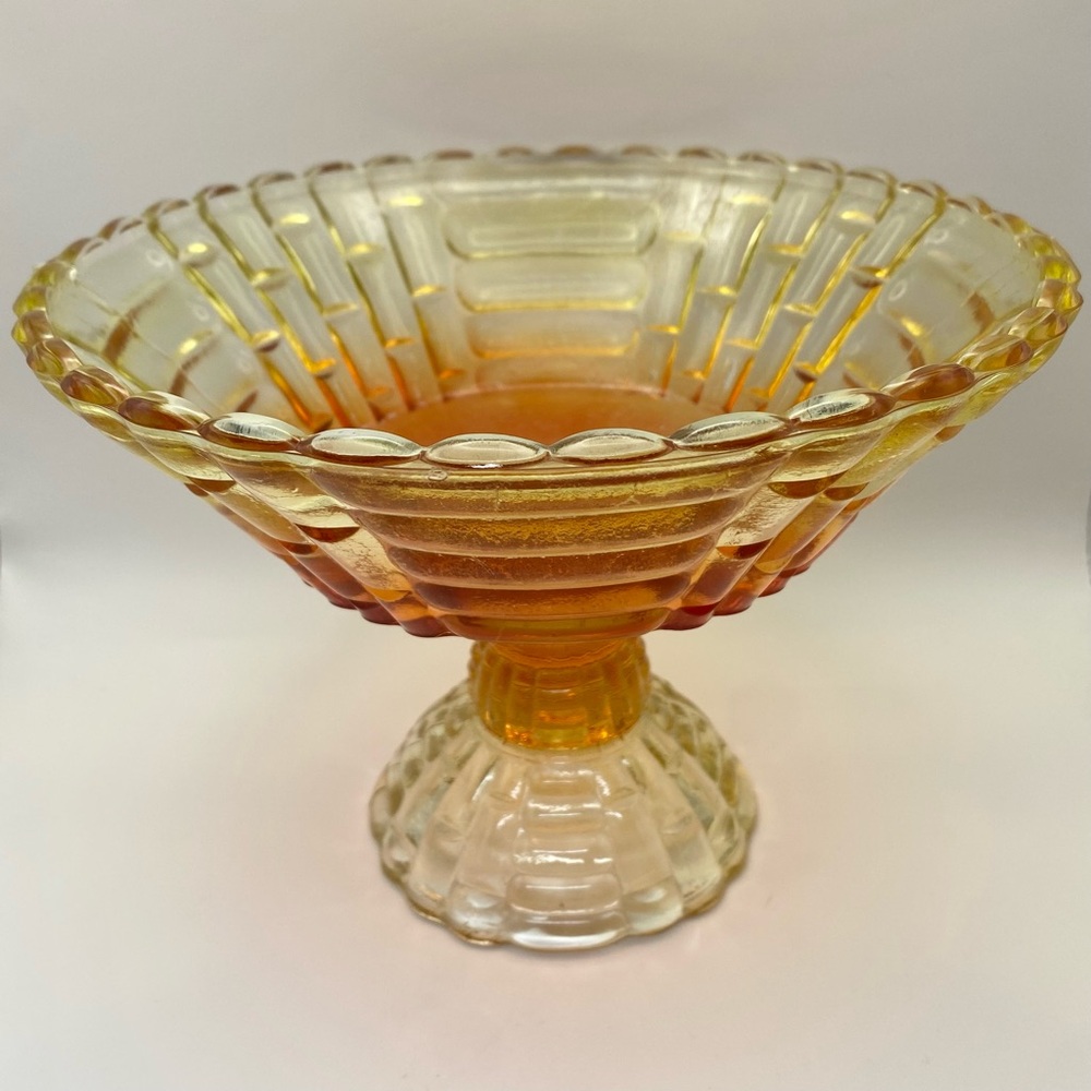 Jeanette‎ Glass amberina pedestal bowl